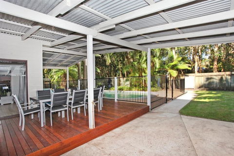 FABULOUS HOLIDAY HIDEAWAY COOLUM BEACH - Accommodation Burleigh 4
