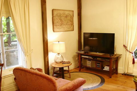 Marananga Cottages - Accommodation Burleigh 7