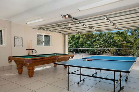 Surfside At Shellys - Accommodation Burleigh 5