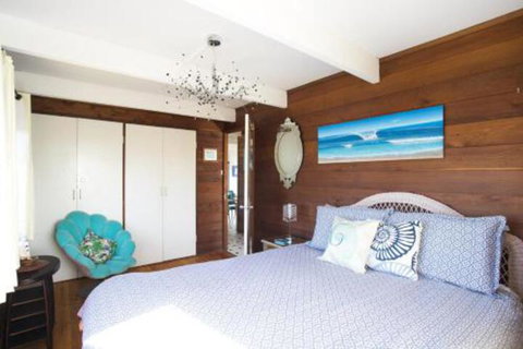 58 Lockhart Ave Unlock Mollymooks Heart - Accommodation Burleigh 5