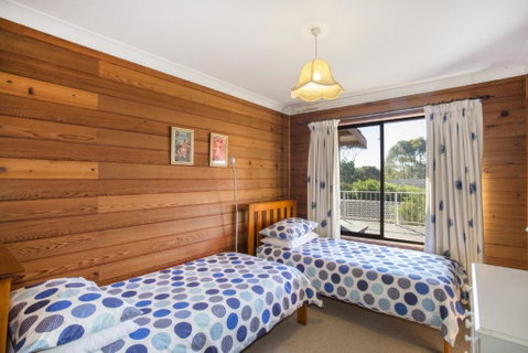 Kelton Beach Haven - Accommodation Burleigh 2