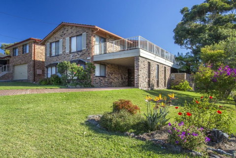 Kelton Beach Haven - Accommodation Burleigh 5