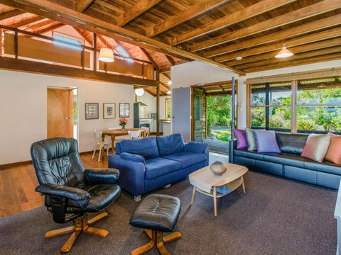 Aqualuna Excellent Surfing Beaches. - Accommodation Burleigh 2