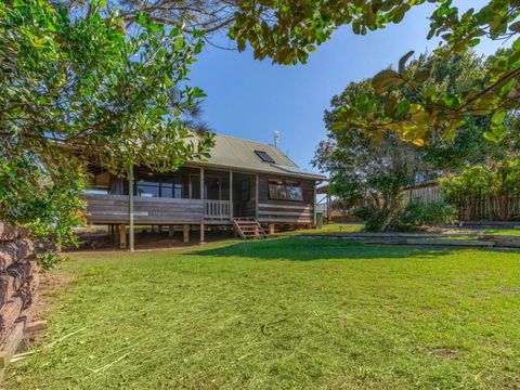 Aqualuna Excellent Surfing Beaches. - Accommodation Burleigh 3