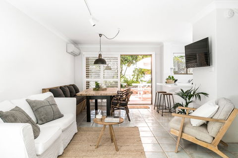 A PERFECT STAY - Cooinda - Accommodation Burleigh 4