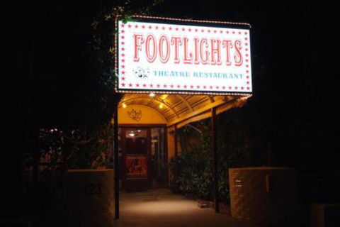 Footlights Theatre - Accommodation Burleigh 6