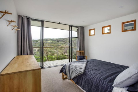 Coast Sorrento Holiday House - Accommodation Burleigh 6