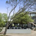 Coast Sorrento Holiday House - Accommodation Burleigh 1