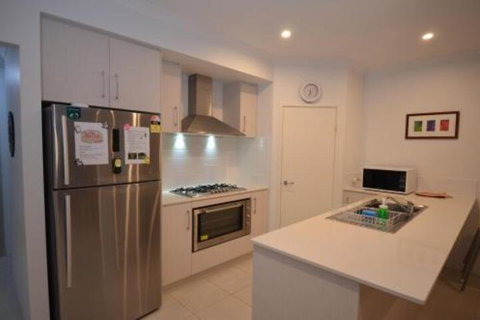 Park View Modern House - Accommodation Burleigh 3