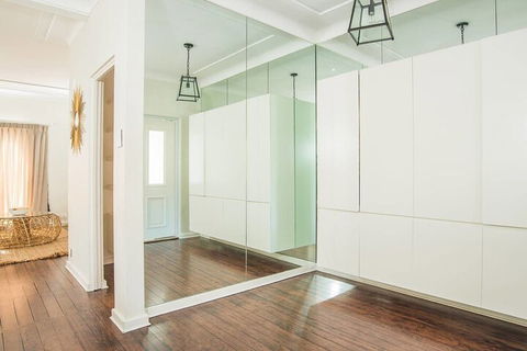 Ultimate Sandringham Beach Front Luxury House - Accommodation Burleigh 7