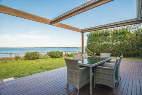 Ultimate Sandringham Beach Front Luxury House - Accommodation Burleigh 0