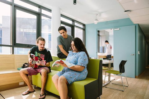 UniLodge John Grey Hall - Accommodation Burleigh 6