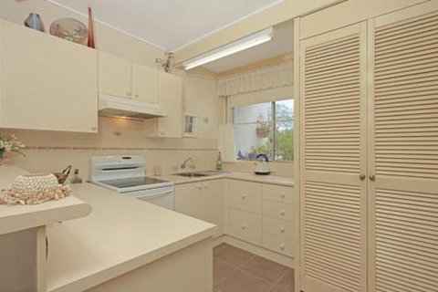 Mitchell Parade 3 / 11 13 - Accommodation Burleigh 0