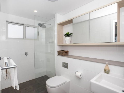 Pandanas Apartments 15A Mollymook Beach - Accommodation Burleigh 1