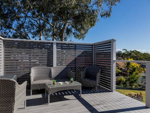 NARRAWALLEE RETREAT - Accommodation Burleigh 6