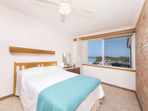 Fairholme 12 - Accommodation Burleigh 3