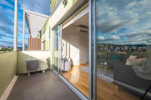 Marina View Apartment - Accommodation Burleigh 3