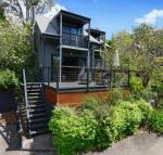 Cloudsong Chalet 1 Close to the village centre - Accommodation Burleigh
