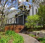 Cloudsong Chalet 2 Close to the village centre - Accommodation Burleigh