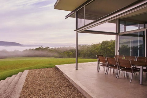 Bundaleer Architect Designed Stunning Views! - Accommodation Burleigh 5