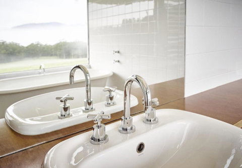 Bundaleer Architect Designed Stunning Views! - Accommodation Burleigh 3