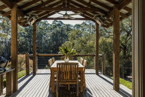 Equanimity Beautiful Character Filled House! - Accommodation Burleigh 5