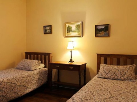 Magnolia Cottage Kangaroo Valley - Accommodation Burleigh 1