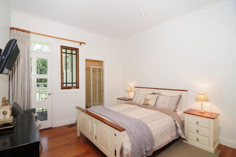 Rivermist Luxury 6 Bedrooms & 6 Bathrooms! - Accommodation Burleigh 2