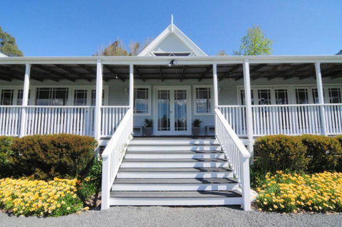 Rivermist Luxury 6 Bedrooms & 6 Bathrooms! - Accommodation Burleigh 3