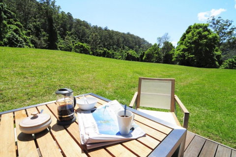 Yeola Lush Location With River Access! - Accommodation Burleigh 5