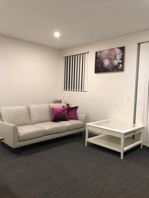 Modern Apartment In Liverpool CBD - Accommodation Burleigh 5