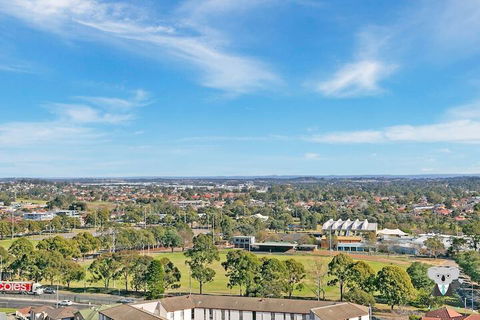 SouthWest LIVERPOOL Amazing View 2Bed APT NLP100A - Accommodation Burleigh 5