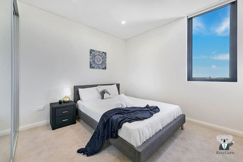 SouthWest LIVERPOOL Amazing View 2Bed APT NLP100A - Accommodation Burleigh 3