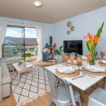 Armstrong Ridge Affordable Beach Oasis - Accommodation Burleigh 0