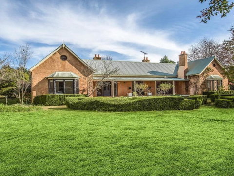 Sutton Downs Renovated Country Home On 100 Acres - Accommodation Burleigh 2