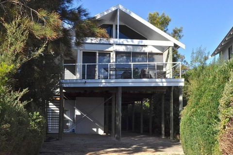 Sheoak Holiday Home - Accommodation Burleigh 4