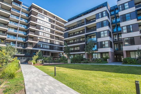 Serene Leichhardt 2bed2bath APT - Accommodation Burleigh 0