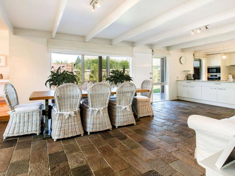 WAIKIKI BLAIRGOWRIE - Accommodation Burleigh 2