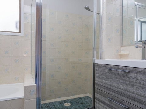 235 Mitchell Parade Mollymook - Accommodation Burleigh 5