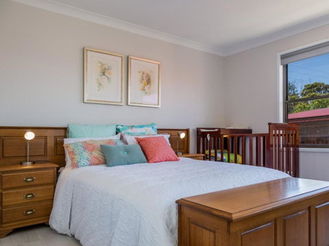 235 Mitchell Parade Mollymook - Accommodation Burleigh 4