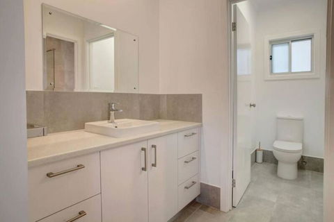 Grey On The Bay - Accommodation Burleigh 4