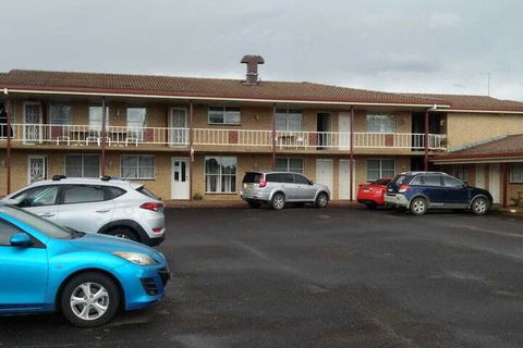 Overlander Motor Lodge - Accommodation Burleigh 4