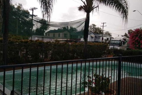 Overlander Motor Lodge - Accommodation Burleigh 3