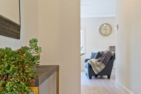 Accommodation Hunter - Adams St Maitland - Accommodation Burleigh 0