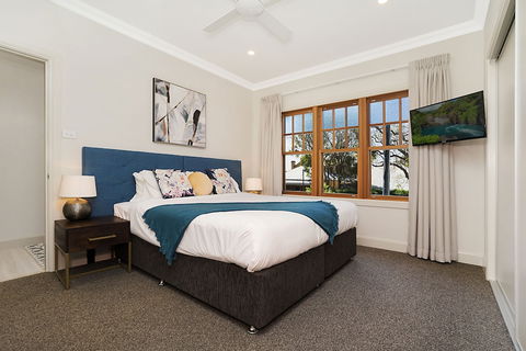 Accommodation Hunter - Adams St Maitland - Accommodation Burleigh 5
