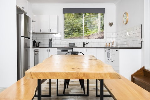 Warburton Digs - Accommodation Burleigh 4