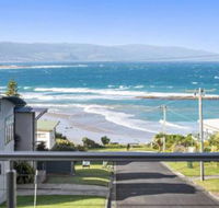 SEA SPECTACULAR seconds from the beach - Accommodation Burleigh