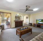 Buckland St. 29 Mollymook - Accommodation Burleigh