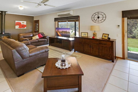 Mt Taylor Country Retreat 15 Minutes To Bairnsdale - Accommodation Burleigh 4