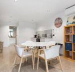 Chic Beach Studio - Accommodation Burleigh